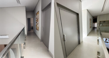 Elevador residencial ou plataforma cabinada acessibilidade